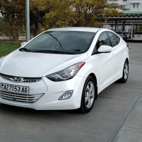 Hyundai Elantra 2012