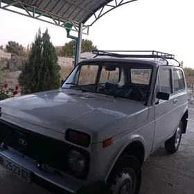 Lada Niva 1981