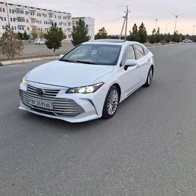 Toyota Avalon 2019