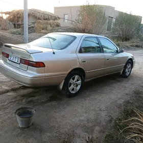 Toyota Camry 1997