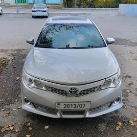 Toyota Camry 2013