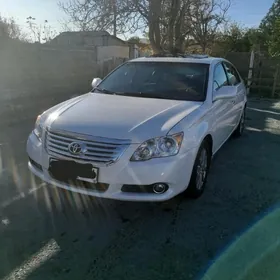 Toyota Avalon 2005