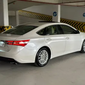 Toyota Avalon 2013