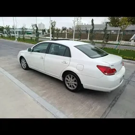 Toyota Avalon 2005