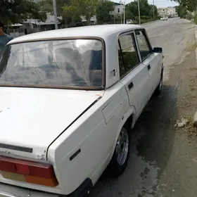 Lada 2107 2000