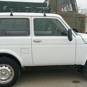 Lada Niva 2008