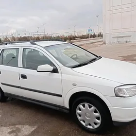 Opel Astra 2000