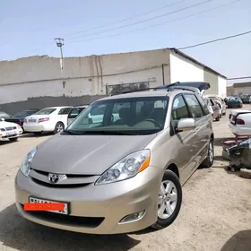 Toyota Sienna 2009