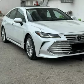 Toyota Avalon 2019