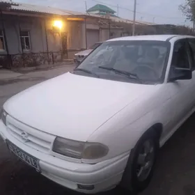 Opel Astra 1992