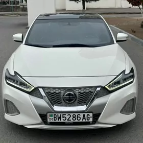 Nissan Maxima 2019