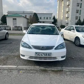 Toyota Camry 2005