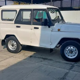 UAZ 469 2002