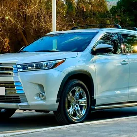 Toyota Highlander 2019