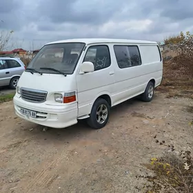 Toyota Hiace 2004