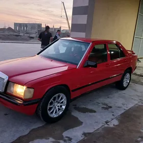 Mercedes-Benz 190E 1990