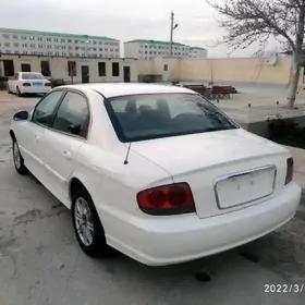 Hyundai Sonata 2002