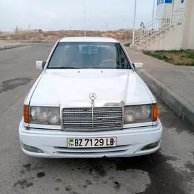 Mercedes-Benz W126 1990