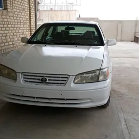 Toyota Camry 1997