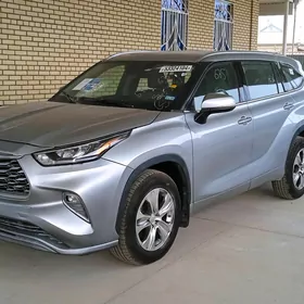 Toyota Highlander 2020