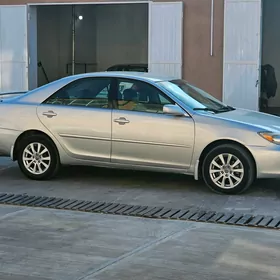 Toyota Camry 2003