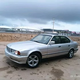 BMW 525 1992