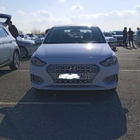 Hyundai Accent 2021