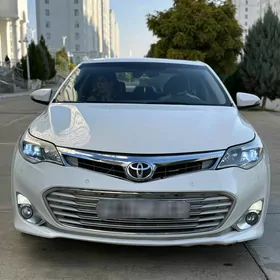 Toyota Avalon 2013