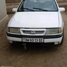 Opel Vectra 1989