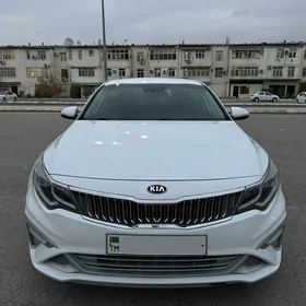 Kia Optima 2019