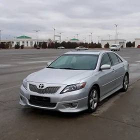 Toyota Camry 2010