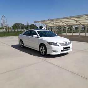 Toyota Camry 2010