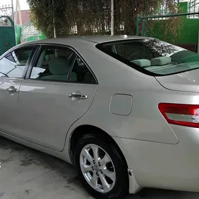 Toyota Camry 2010