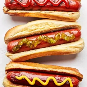 hot dog  burger   we s.m.