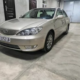 Toyota Camry 2002