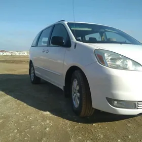 Toyota Sienna 2005