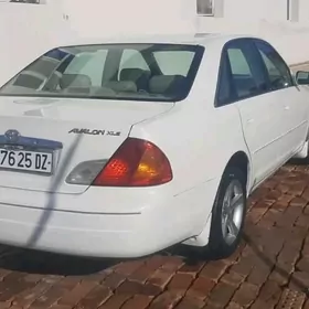 Toyota Avalon 2001