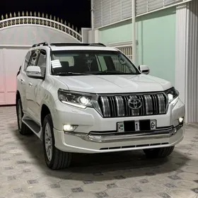 Toyota Land Cruiser Prado 2020