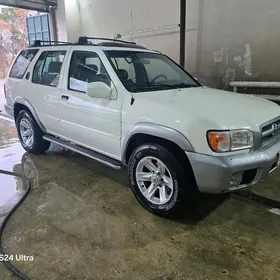 Nissan Pathfinder 2002