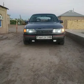 Opel Vectra 1990