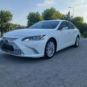 Lexus ES 350 2020