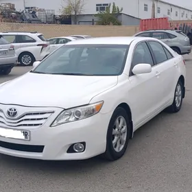 Toyota Camry 2011