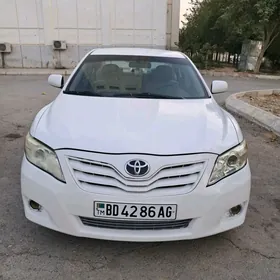 Toyota Camry 2010