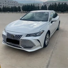 Toyota Avalon 2019