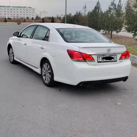 Toyota Avalon 2011