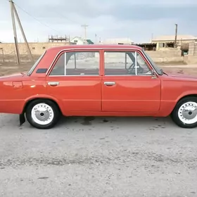 Lada 2104 1980