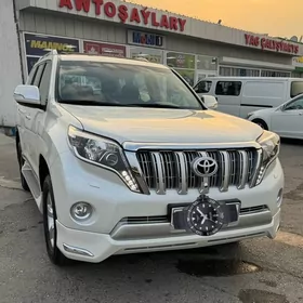 Toyota Land Cruiser Prado 2015