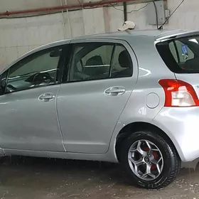 Toyota Yaris Hatchback 2006