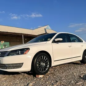 Volkswagen Passat 2012