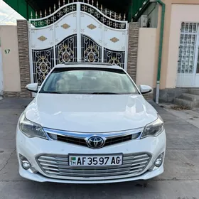 Toyota Avalon 2013